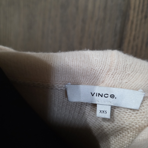 Vince Cashmere Hoodie - Picture 4 of 5